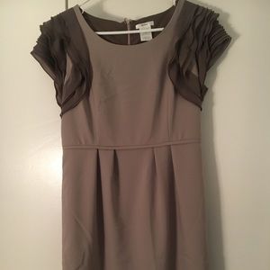 Esley Ruffle Sleeve Dress